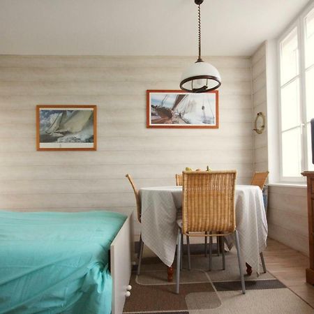 Le Quai Maupassant Appartement Fécamp Buitenkant foto